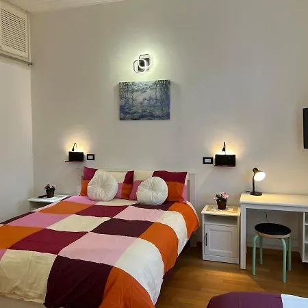 Apartment Tiburtina68 *