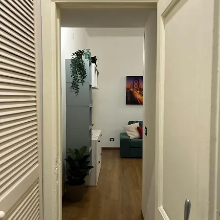 Tiburtina68 Apartment *