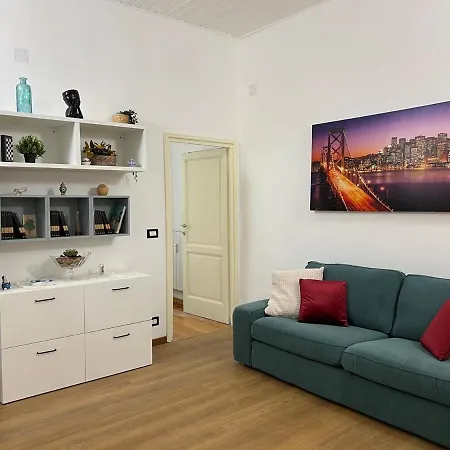 Apartment Tiburtina68 *