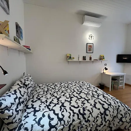 Apartment Tiburtina68 *